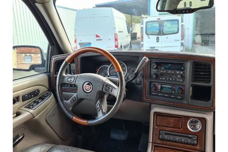 Cadillac Escalade 6.0i 340 Pk Automaat Airco Full !!! Image 7